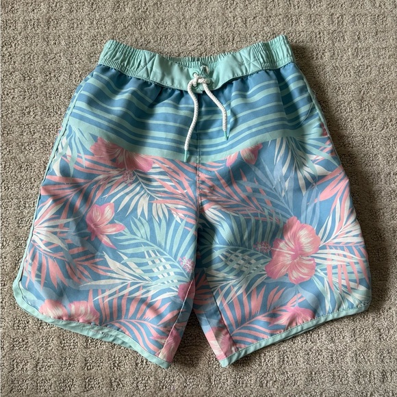 Tommy Bahama boys tropical flower print swimming shorts trunks size 7 8 years - Picture 1 of 3